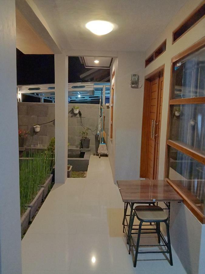 Guesthouse - Lubna Homestay Kuningan Exterior foto